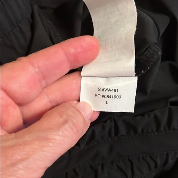 EUC Vuori  ladies Black Jogger Pants size large. - Picture 11 of 11